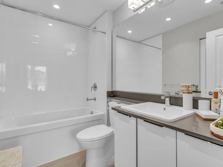 322-2651 Library Lane, North Vancouver, BC, V7J 0C1 - 24