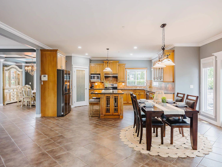 24732 104 Avenue, Maple Ridge, BC, V2W 0B1 - 8