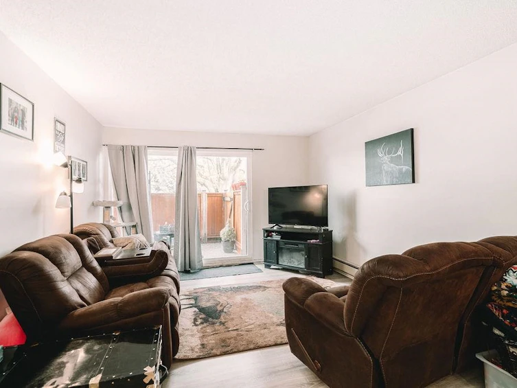 103-33400 Bourquin Place, Abbotsford, BC, V2S 5G3 - 5