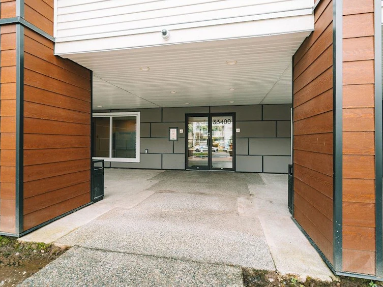 103-33400 Bourquin Place, Abbotsford, BC, V2S 5G3 - 34