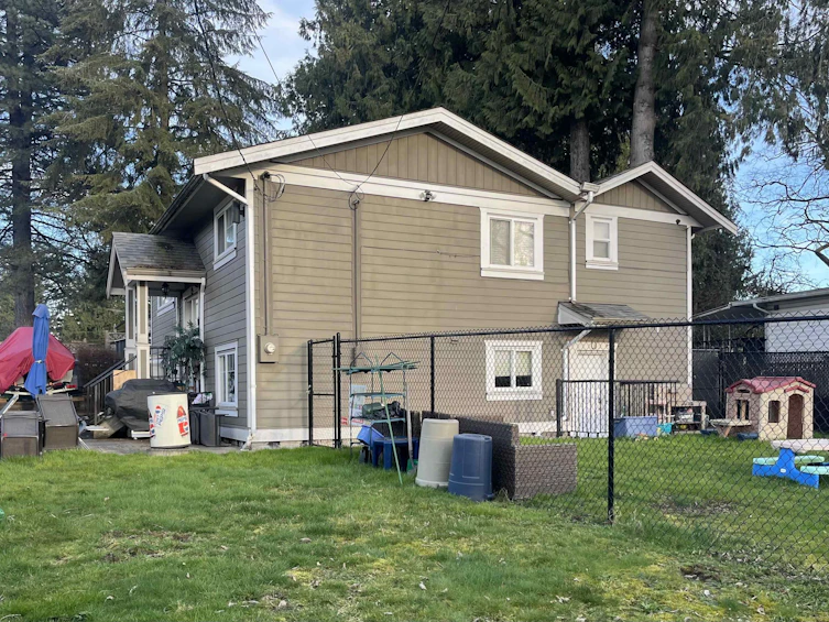 14012 103 Avenue, Surrey, BC, V3T 1S2 - 2