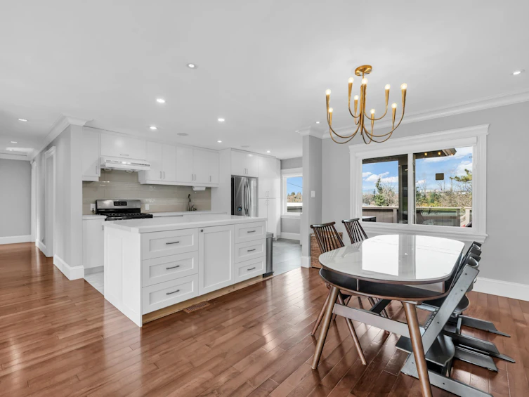 4421 Price Crescent, Burnaby, BC, V5G 2N5 - 3