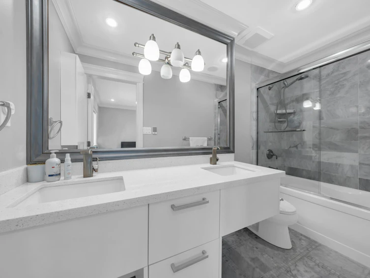 4421 Price Crescent, Burnaby, BC, V5G 2N5 - 18