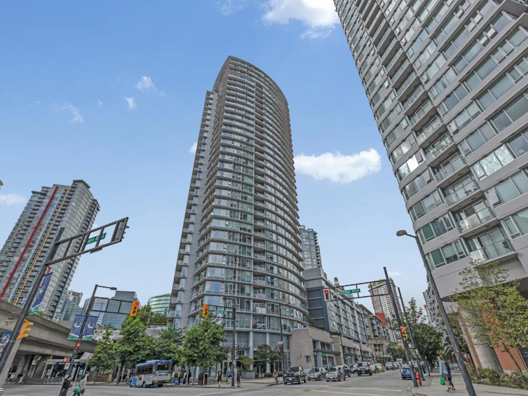 3201-689 Abbott Street, Vancouver, BC, V6B 0J2