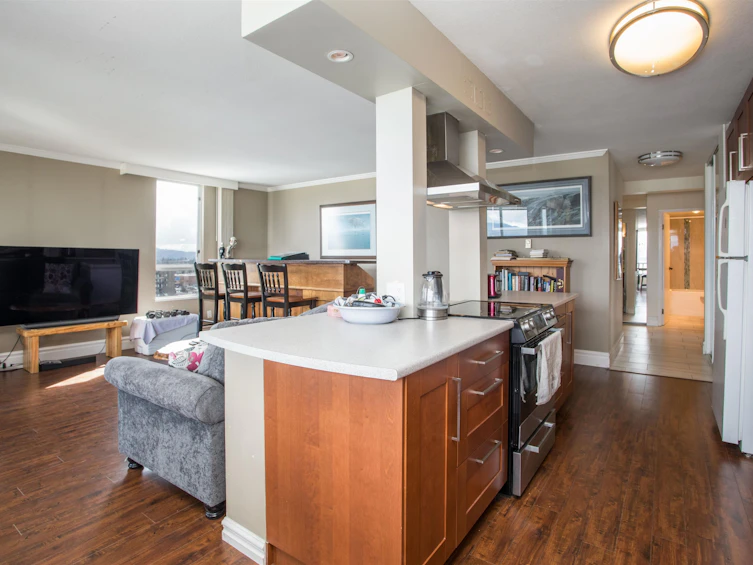 1201-11980 222 Street, Maple Ridge, BC, V2X 0L8 - 3