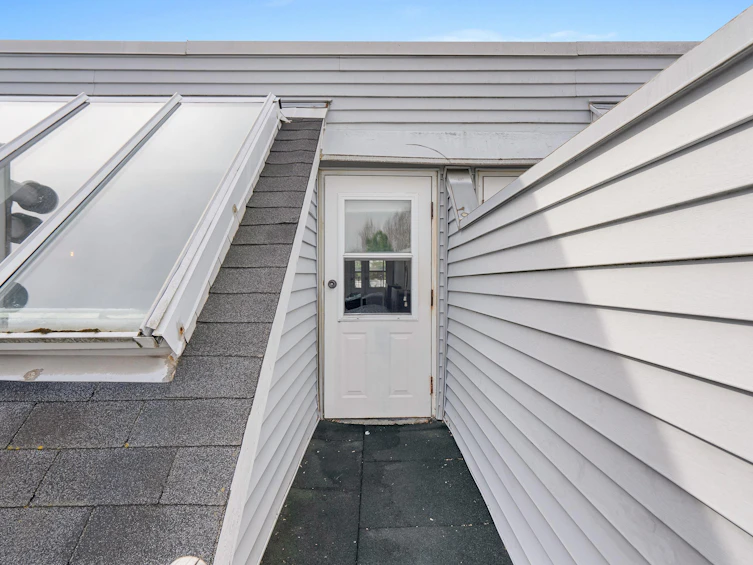 320-7431 Blundell Road, Richmond, BC, V6Y 3G8 - 23