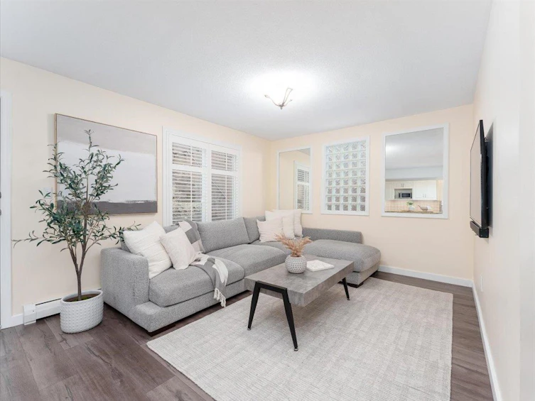 983 Canyon Boulevard, North Vancouver, BC, V7R 2K2 - 3