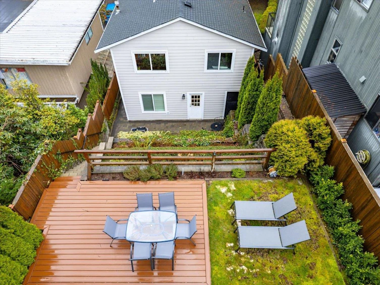 983 Canyon Boulevard, North Vancouver, BC, V7R 2K2 - 30