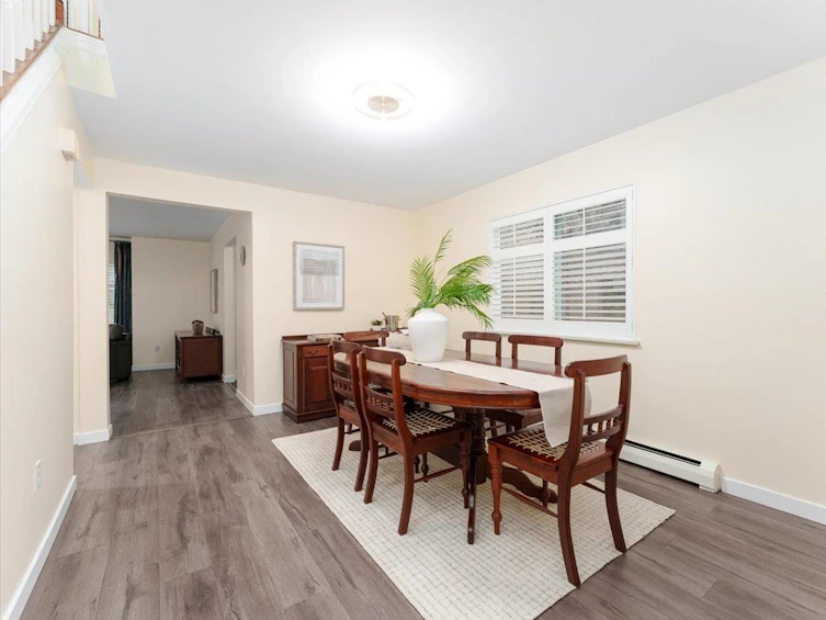983 Canyon Boulevard, North Vancouver, BC, V7R 2K2 - 8