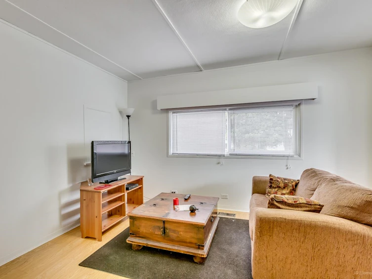 5405 College Street, Vancouver, BC, V5R 3Z6 - 12