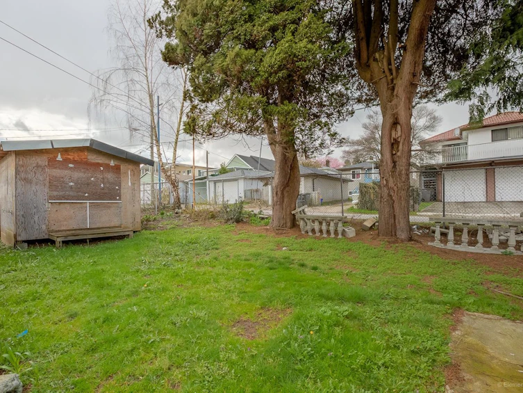5405 College Street, Vancouver, BC, V5R 3Z6 - 20