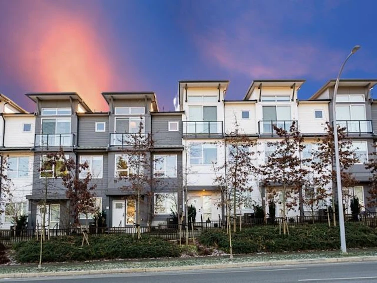 14-15030 28 Avenue, Surrey, BC, V4P 0H3