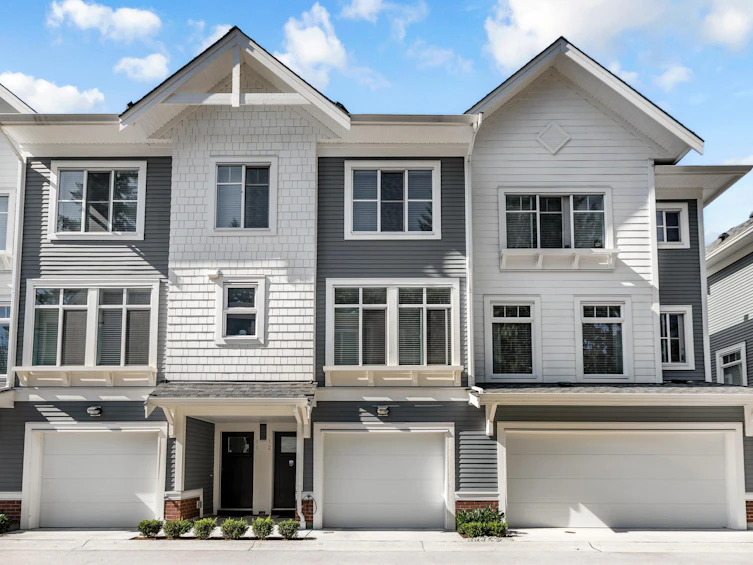 12-24021 110 Avenue, Maple Ridge, BC, V2W 0J9 - 2