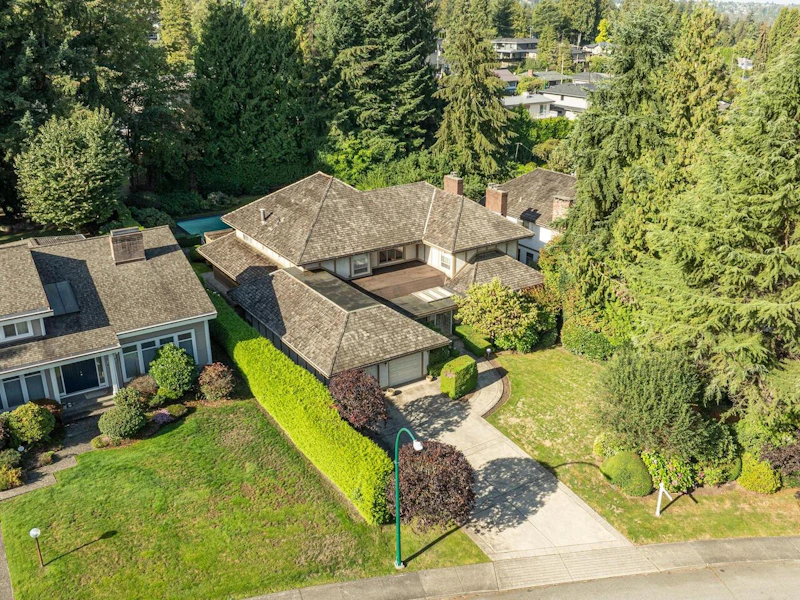 7501 Lambeth Drive, Burnaby BC V5E 4B4