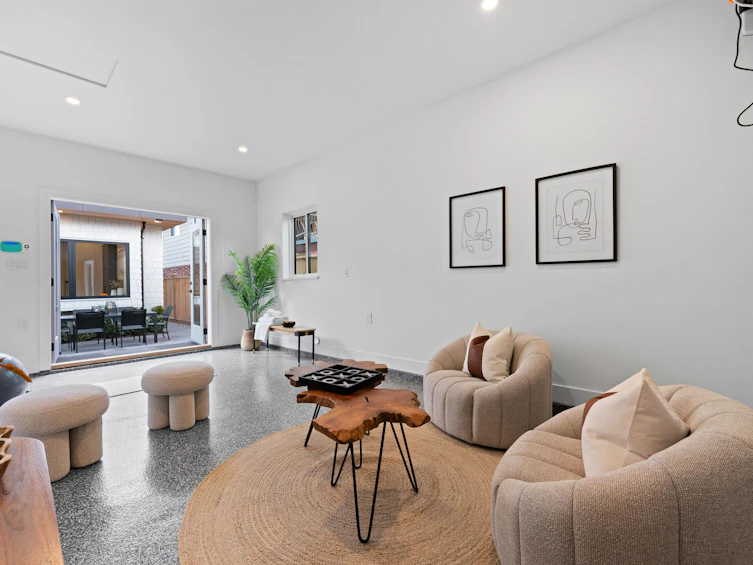 2-1260 Kaslo Street, Vancouver, BC, V5K 3Z7 - 26
