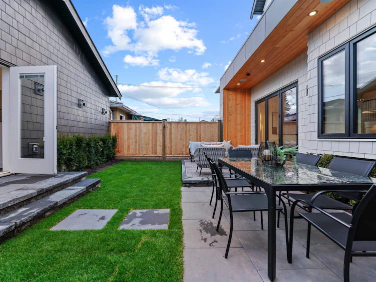2-1260 Kaslo Street, Vancouver, BC, V5K 3Z7 - 28