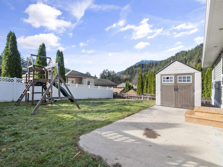21241 Kettle Valley Road, Hope, BC, V0X 1L1 - 28