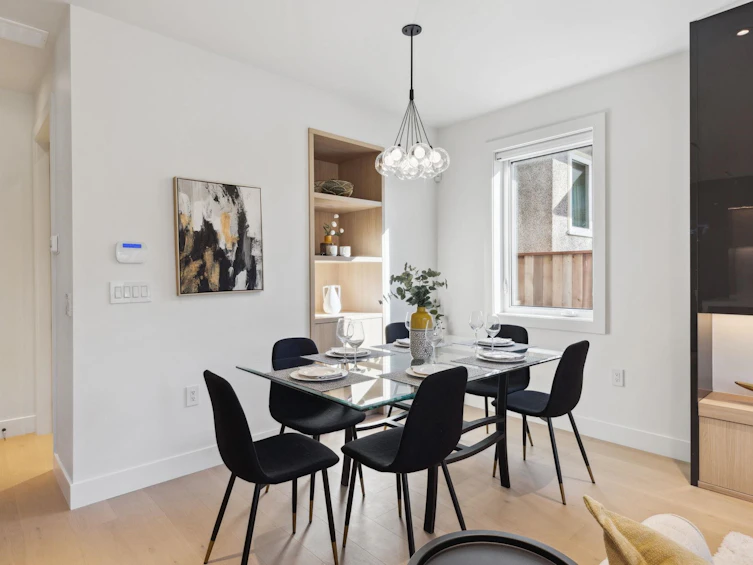 1-3081 W 14th Avenue, Vancouver, BC, V6K 2X7 - 12