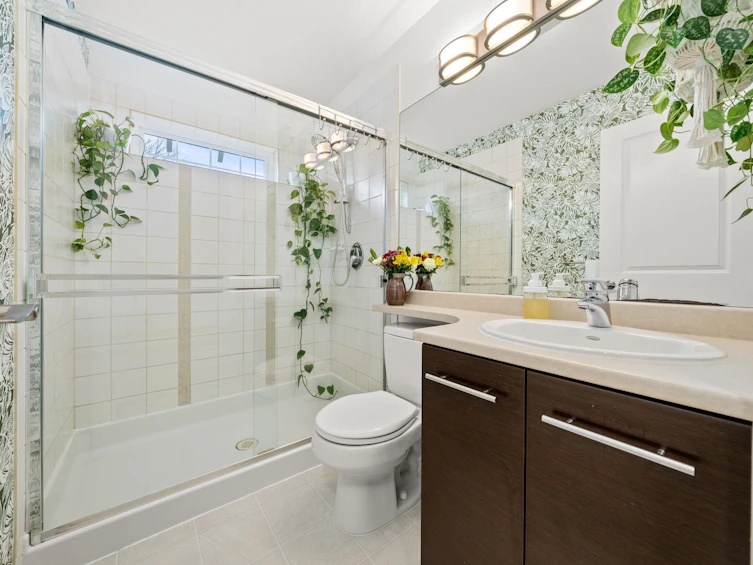 3750 Welwyn Street, Vancouver, BC, V5N 3Y9 - 27