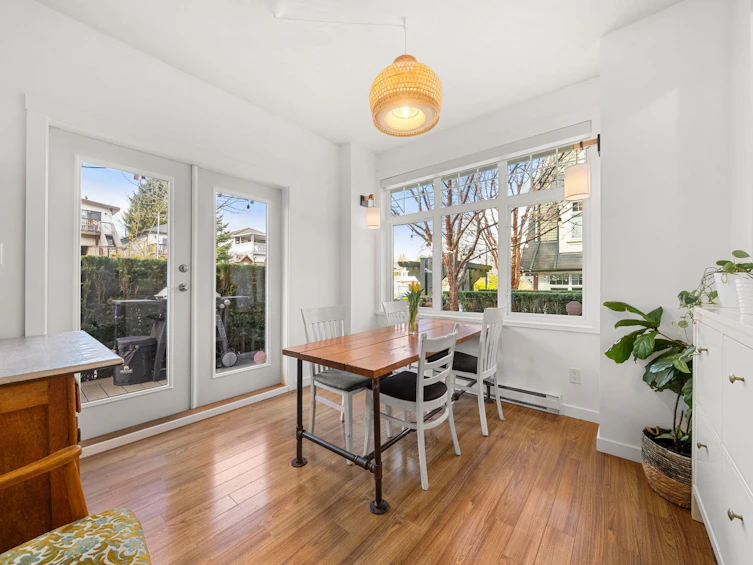 3750 Welwyn Street, Vancouver, BC, V5N 3Y9 - 17