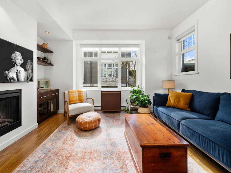 3750 Welwyn Street, Vancouver, BC, V5N 3Y9 - 5