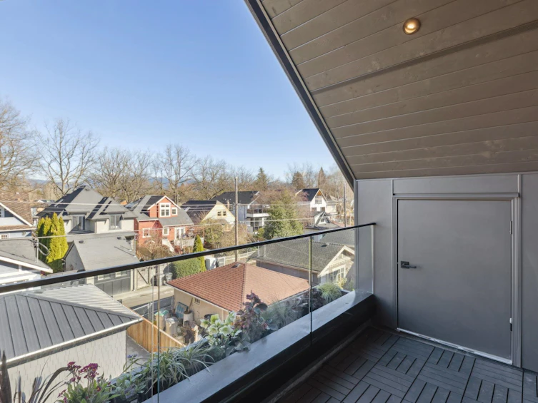 2-3081 W 14th Avenue, Vancouver, BC, V6K 2X7 - 25