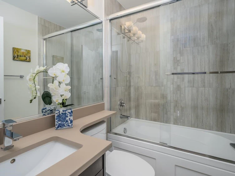 1240 E. 27th Avenue, Vancouver, BC, V5V 2L8 - 27