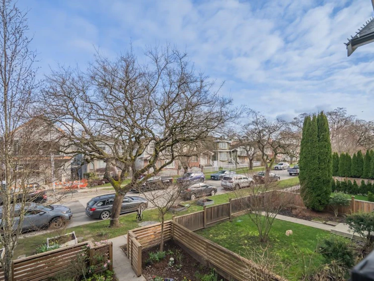 1240 E. 27th Avenue, Vancouver, BC, V5V 2L8 - 29