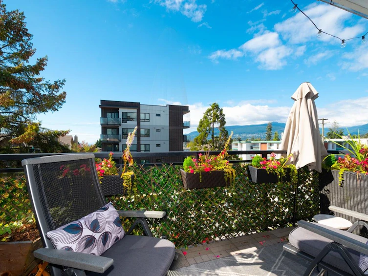305-1550 Chesterfield Avenue, North Vancouver, BC, V7M 2N6 - 27