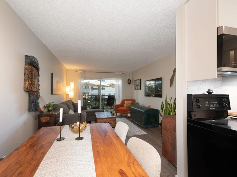 305-1550 Chesterfield Avenue, North Vancouver, BC, V7M 2N6 - 4