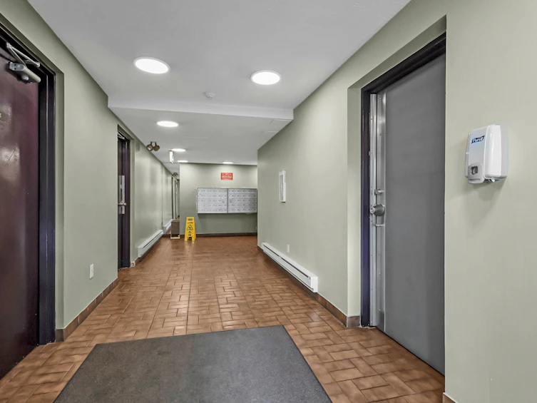 301-1545 E 2nd Avenue, Vancouver, BC, V5N 1C8 - 20