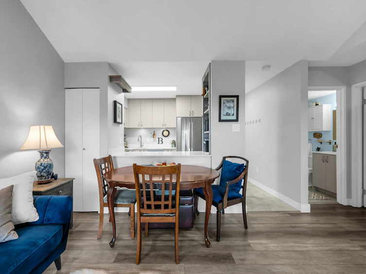 301-1545 E 2nd Avenue, Vancouver, BC, V5N 1C8 - 9