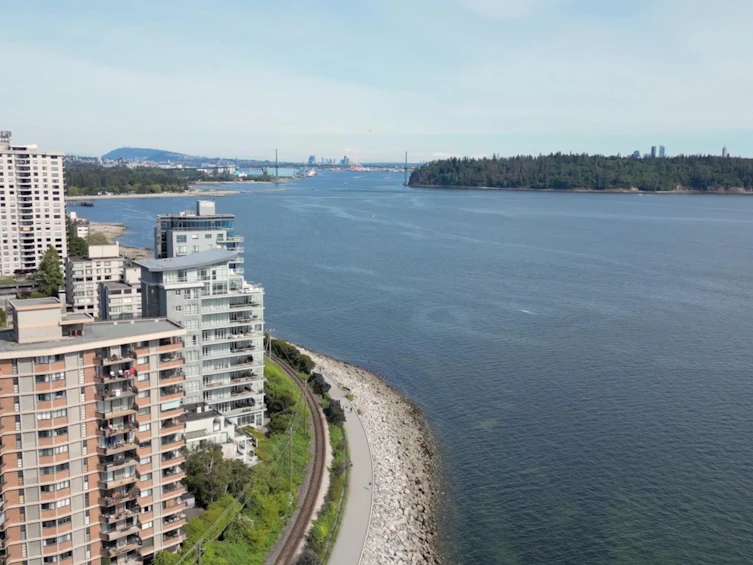 2119 Gordon Avenue, West Vancouver, BC, V7V 1W1 - 39