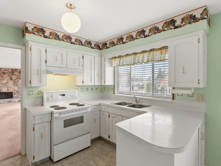 8960 Ash Street, Richmond, BC, V6Y 3A5 - 8