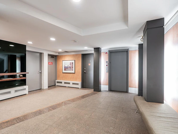 406-2125 W 2nd Avenue, Vancouver, BC, V6K 1H7 - 26