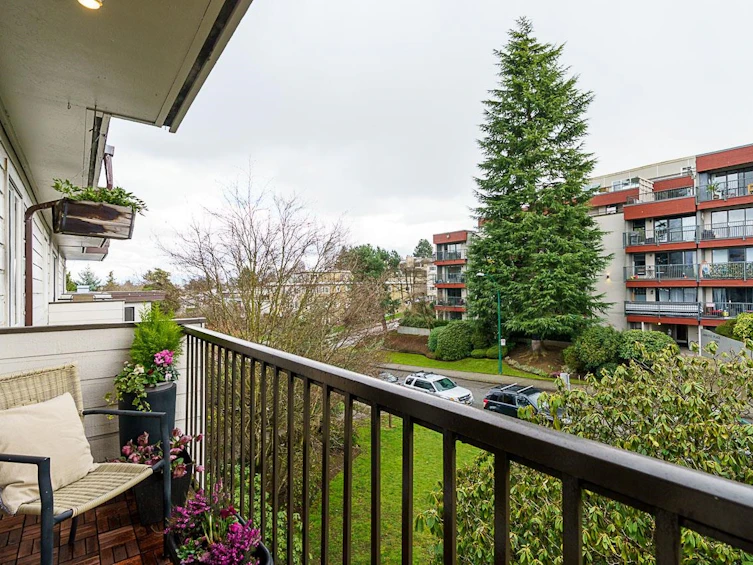 406-2125 W 2nd Avenue, Vancouver, BC, V6K 1H7 - 8