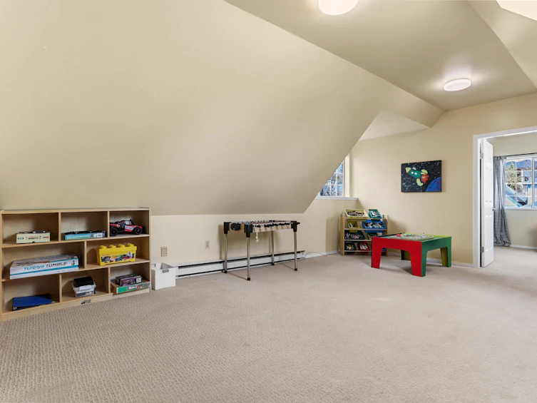 19724 Wildwood S Crescent, Pitt Meadows, BC, V3Y 1N5 - 19