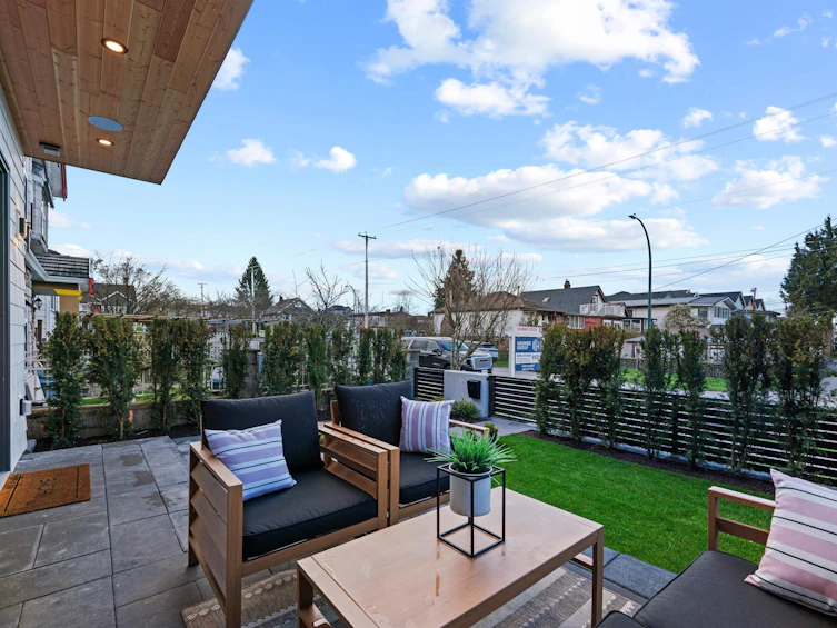 1-1260 Kaslo Street, Vancouver, BC, V5K 3Z7 - 32