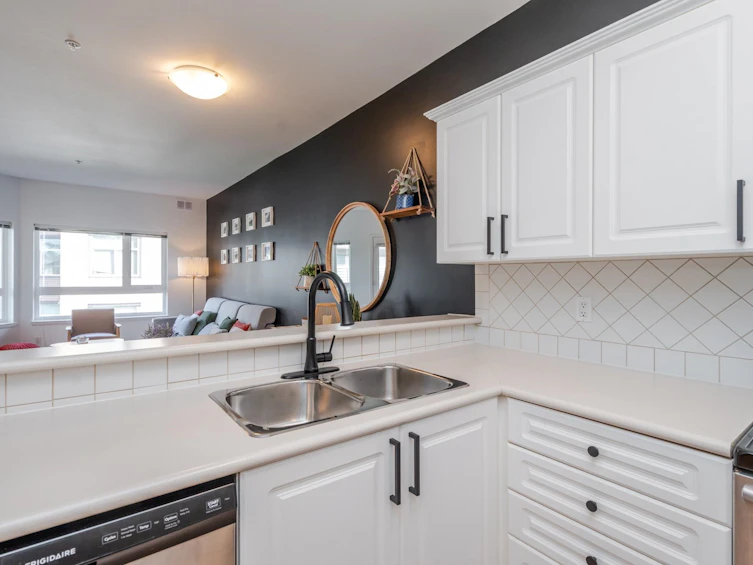 320-8142 120a Street, Surrey, BC, V3W 0N1 - 15