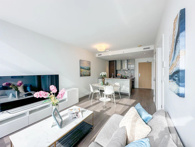 3205-4670 Assembly Way, Burnaby, BC, V5H 0H3 - 2