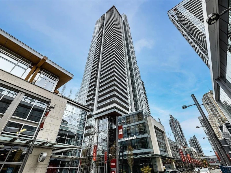 3205 - 4670 Assembly Way, Burnaby BC