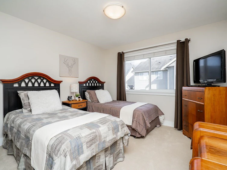 17999 71 Avenue, Surrey, BC, V3S 7C7 - 15