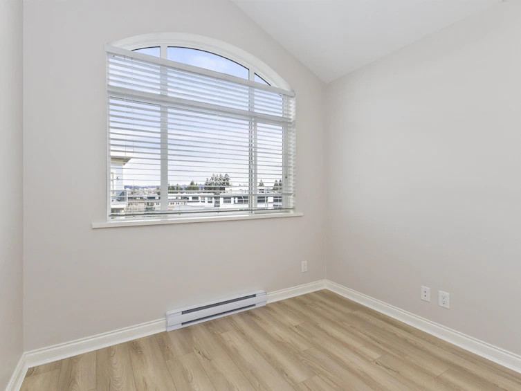 410-19939 55a Avenue, Langley, BC, V3A 3X4 - 19