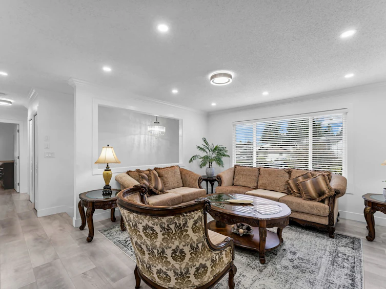 11554 83a Avenue, Delta, BC, V4C 2J8 - 6