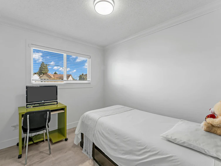 11554 83a Avenue, Delta, BC, V4C 2J8 - 22