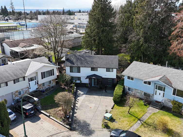 11554 83a Avenue, Delta, BC, V4C 2J8 - 40