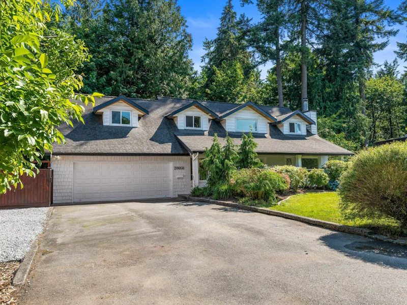 20068 41a Avenue, Langley BC V3A 6B1