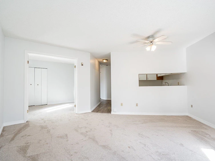 225-8460 Ackroyd Road, Richmond, BC, V6X 3E9 - 6