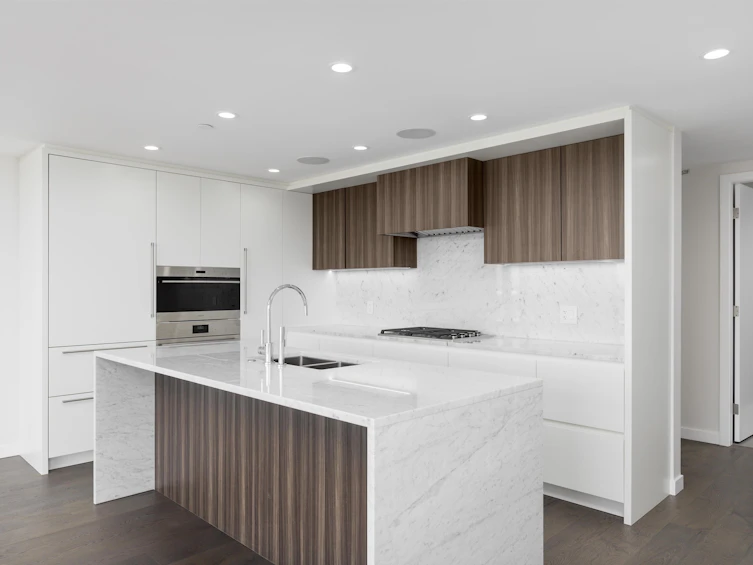 1706-7418 Paulson Street, Vancouver, BC, V6P 0K2