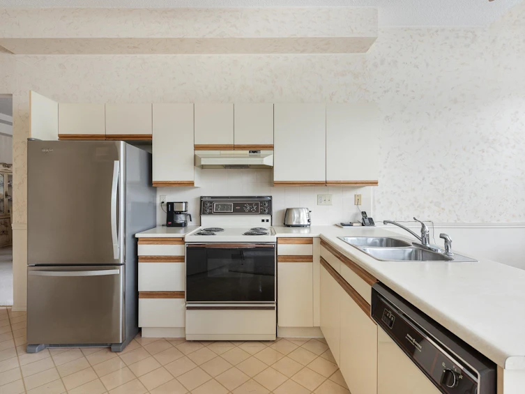 201-7651 Abercrombie Drive, Richmond, BC, V6Y 3N3 - 10